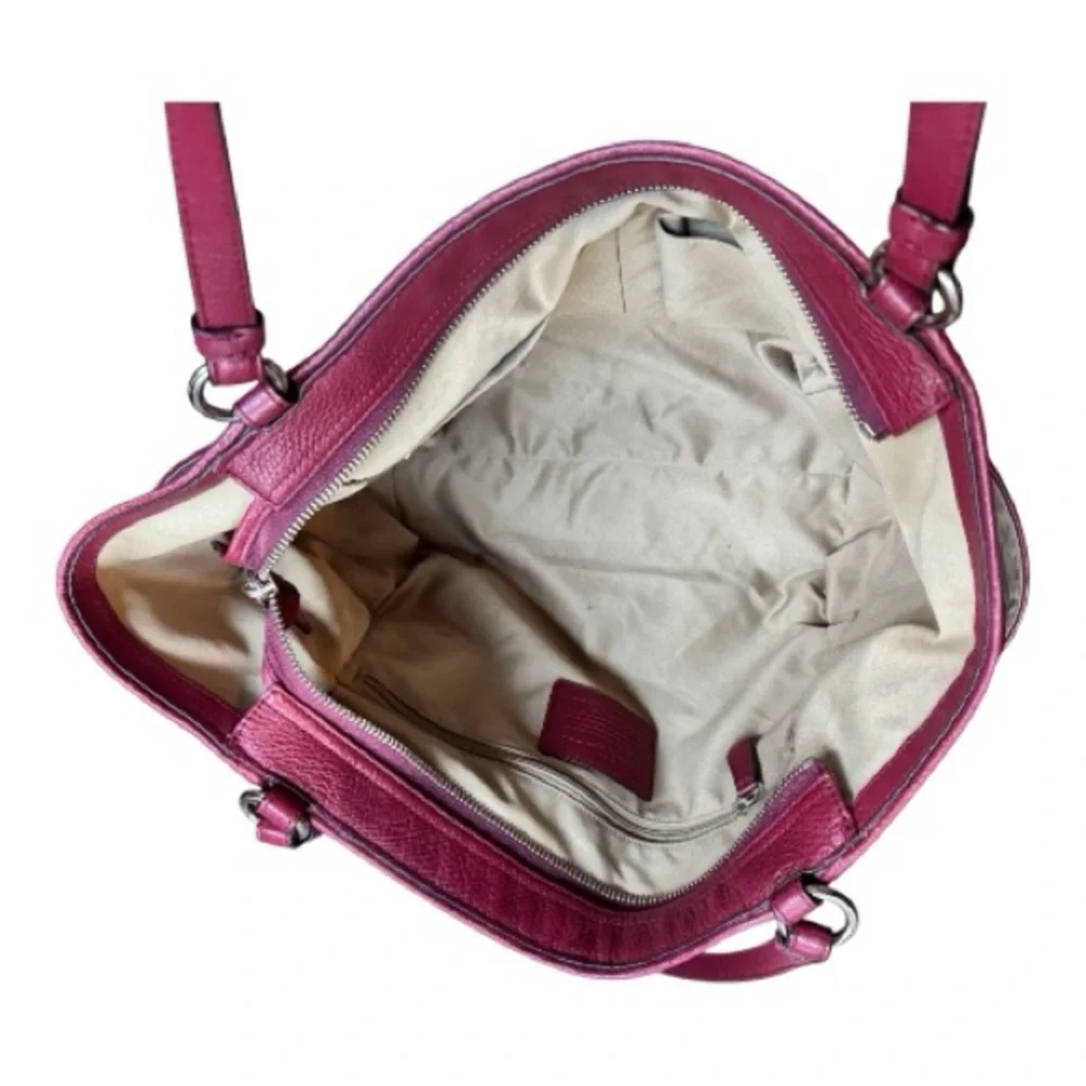 Coach Park Carrie Tote – Cranberry/Red - Picture 8 of 10